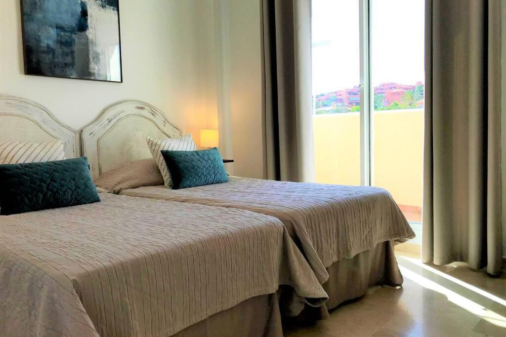 Penthouse Bermuda Beach 2 Estepona Ngoại thất bức ảnh